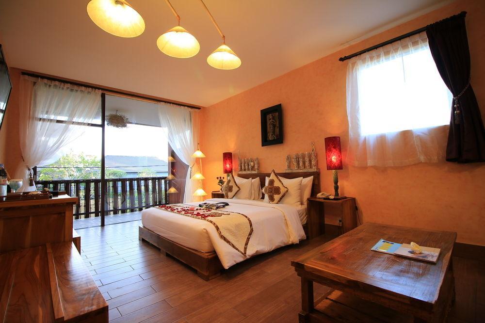 Petit Hotel Bali Убуд Екстер'єр фото