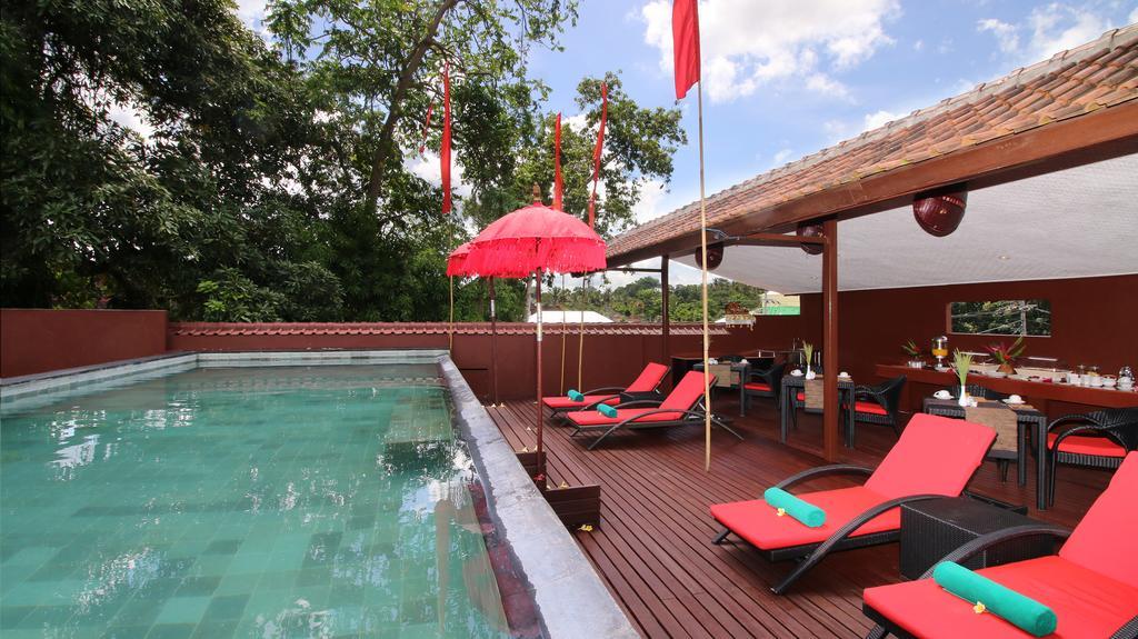 Petit Hotel Bali Убуд Екстер'єр фото